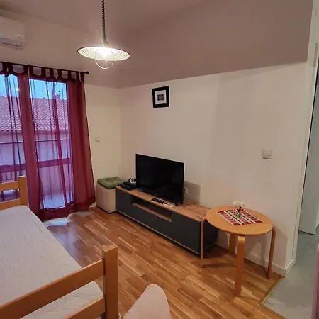 Sunrise Apartment